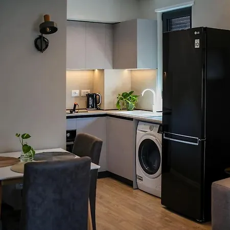 Apartmán Flower 2 *